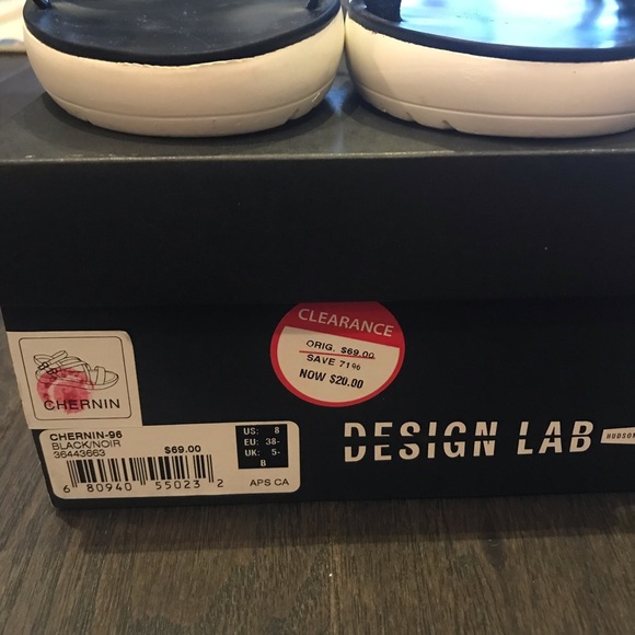 Design Lab Chernin Glitter Sandals - Picture 6 of 7